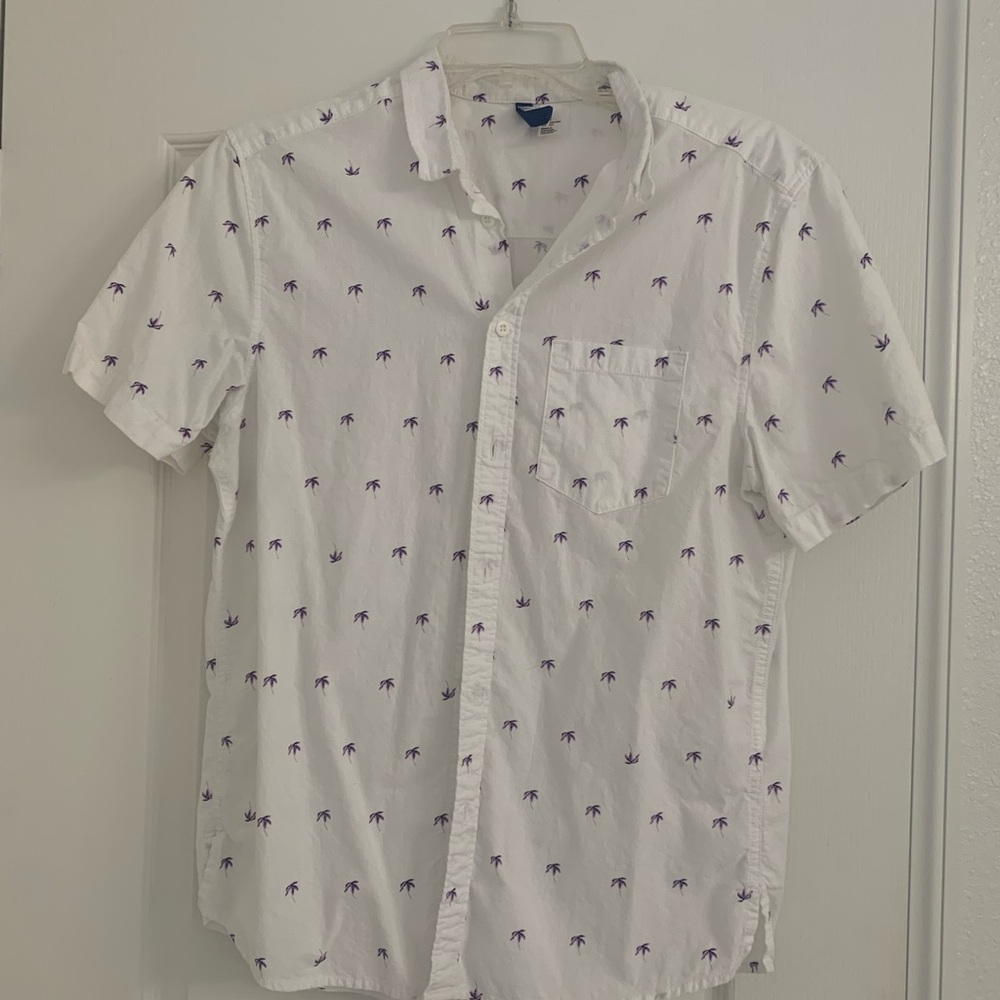 Men’s Divided White Casual Button Down Shirt with Pink and Purple Palm Trees